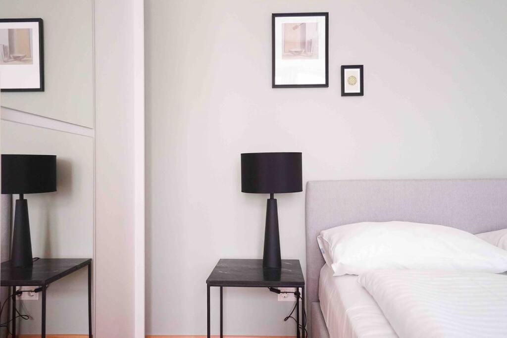 Boutique Suite Near Museum District เวียนนา ภายนอก รูปภาพ